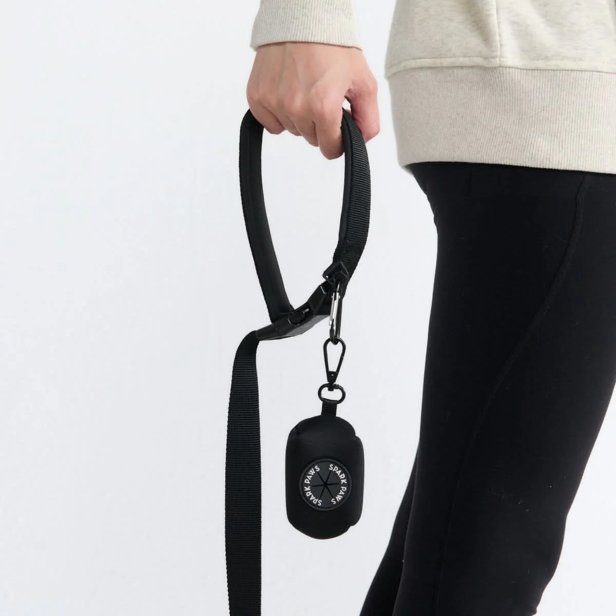 Multipurpose Seatbelt Handsfree Leash & Poop Bag Holder Set - Black - Image 3