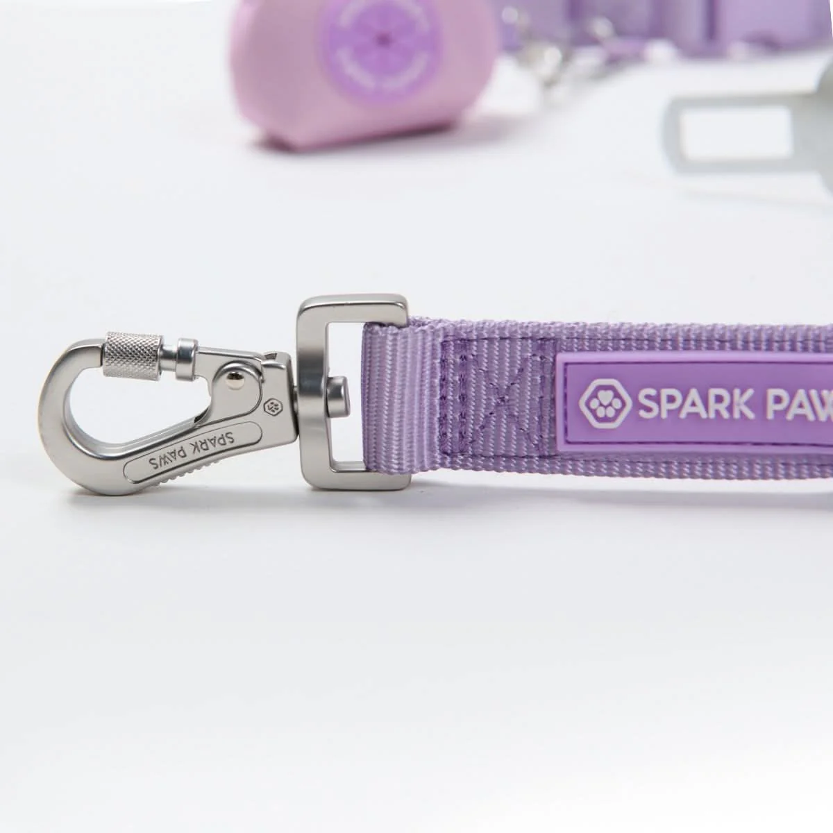 Multipurpose Seatbelt Handsfree Leash & Poop Bag Holder Set - Lilac - Image 6